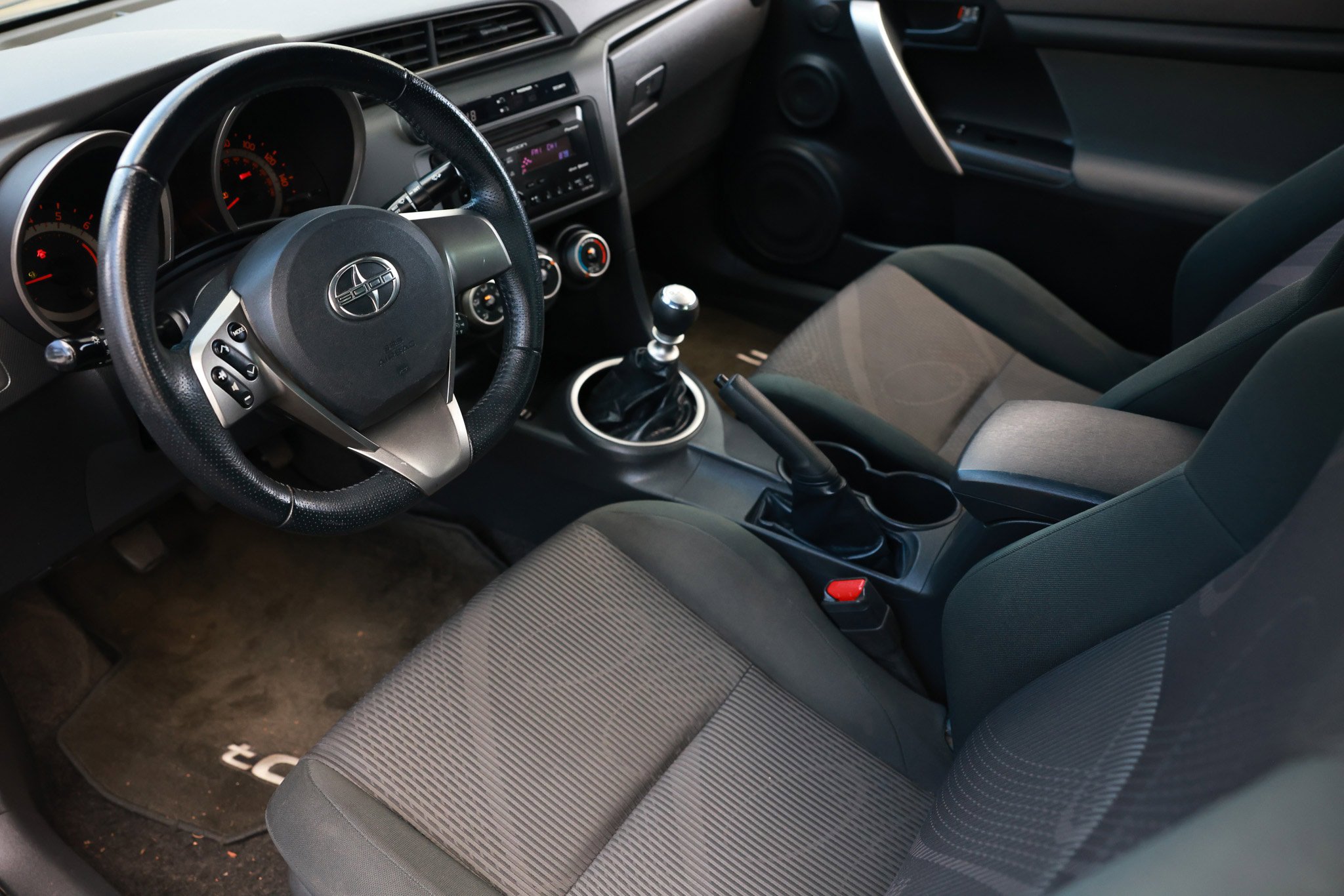 Used 2013 Scion tC image 6
