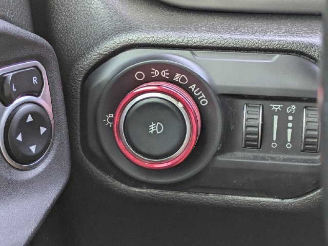 Certified 2020 Jeep Wrangler Unlimited Sport S AWD/4WD image 17