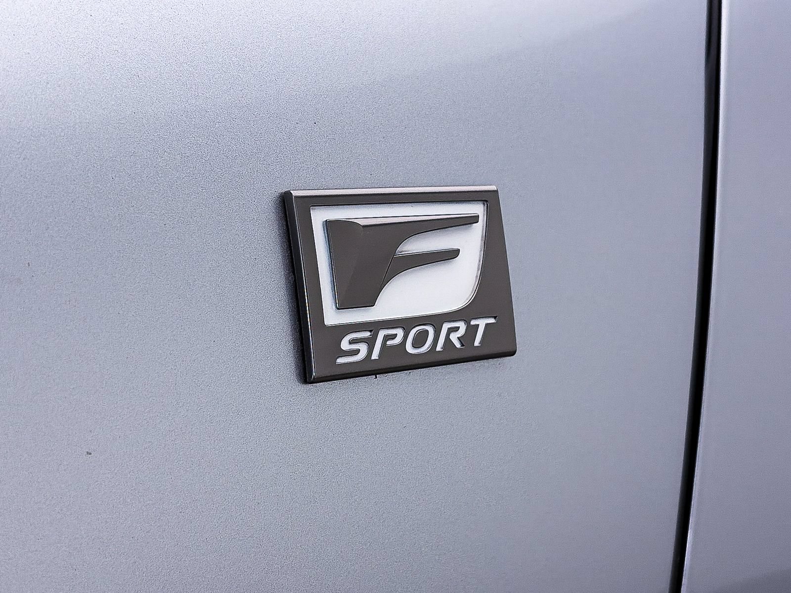 Used 2024 Lexus ES 300h F Sport FWD image 4