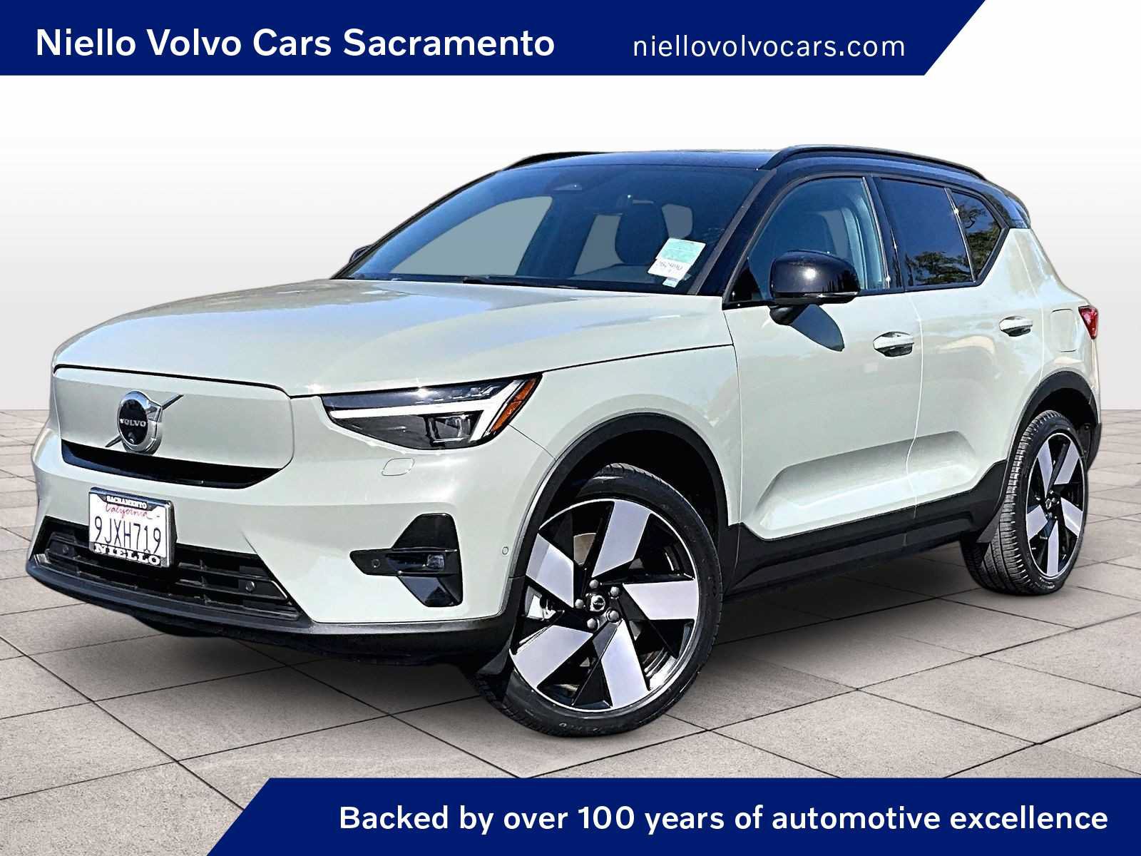 Used 2024 Volvo XC40 Recharge Ultimate w/ Protection Package Premier