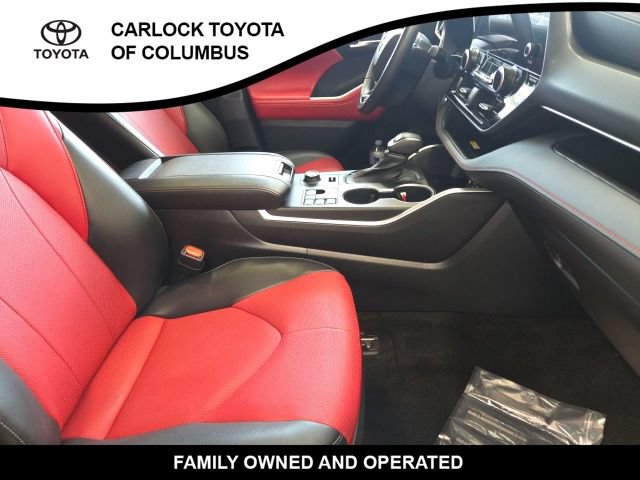 Used 2023 Toyota Highlander XSE AWD/4WD image 23