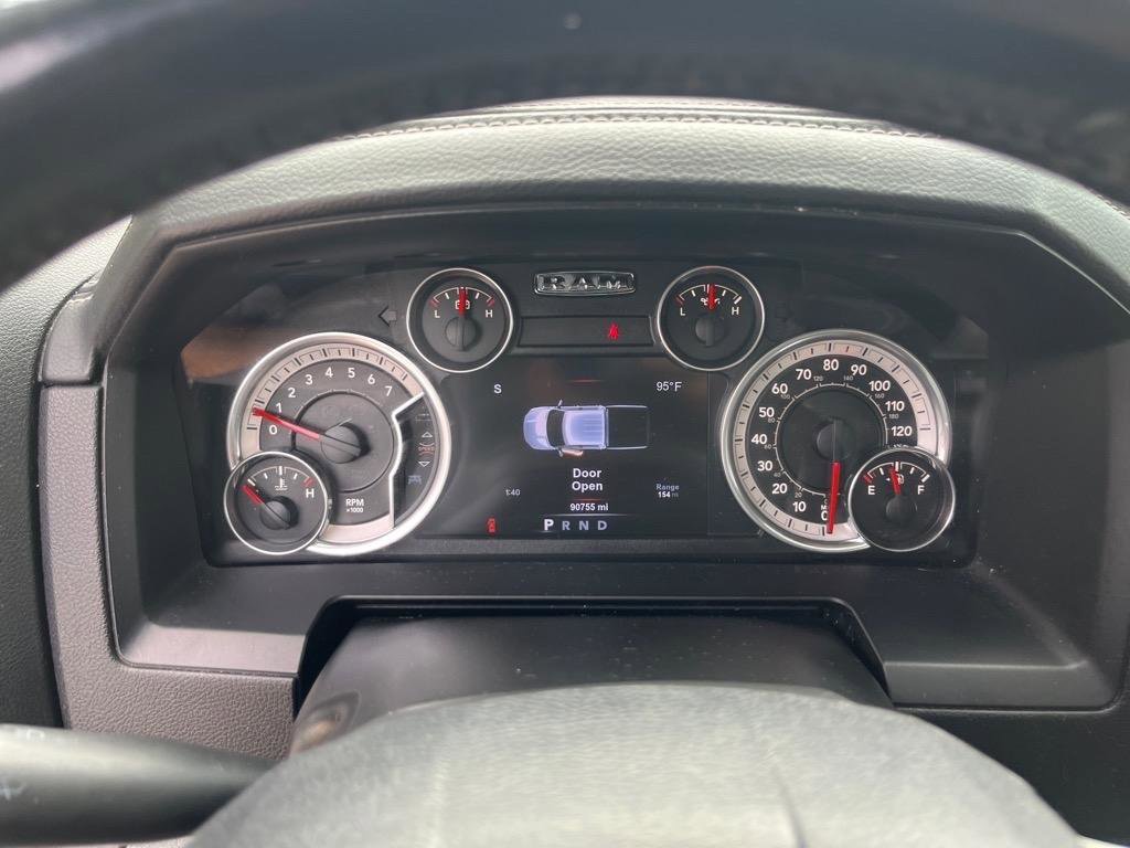 Used 2015 RAM 1500 Laramie w/ Convenience Group image 14