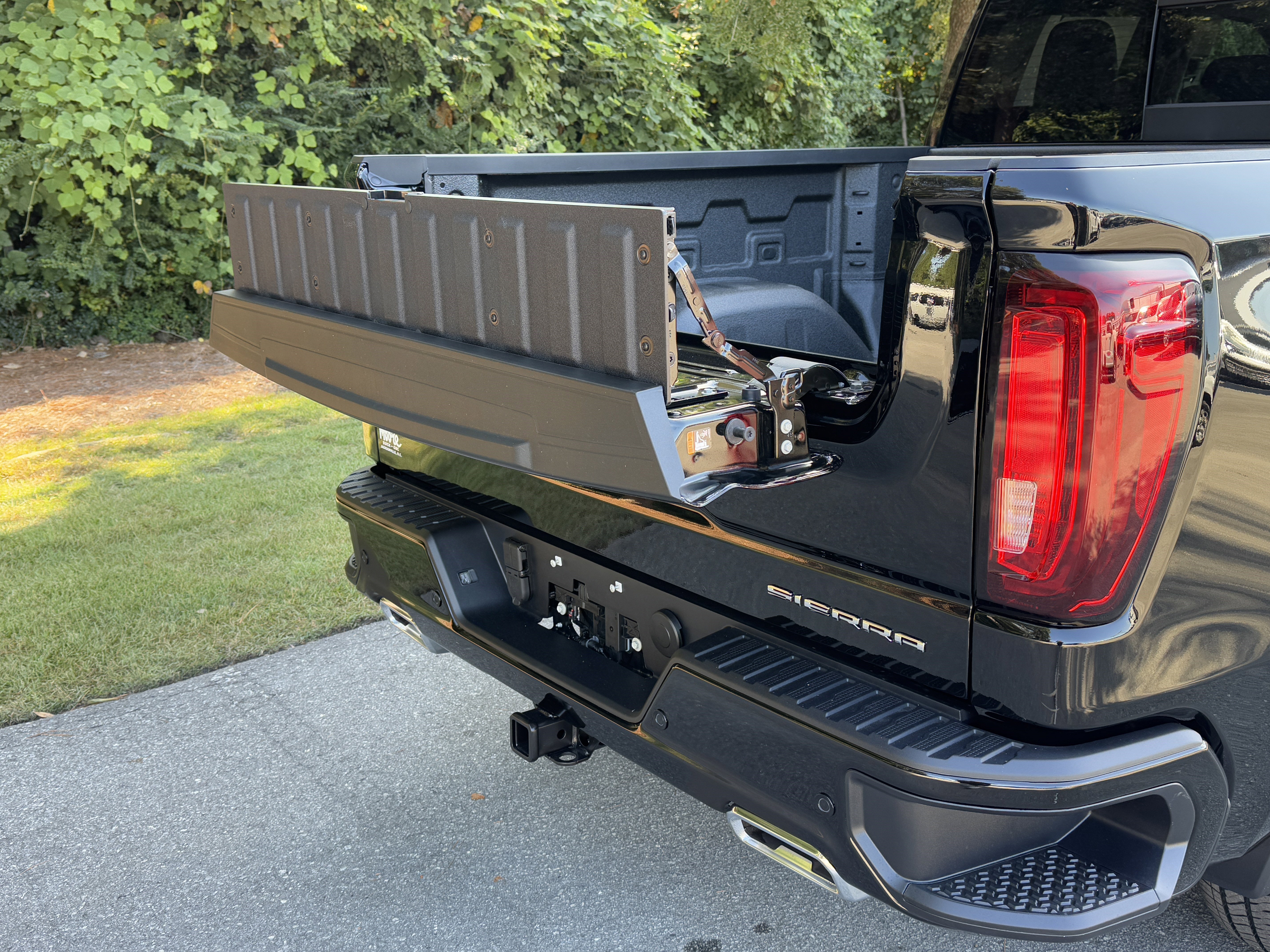 New 2026 GMC Sierra 1500 Denali w/ Denali Reserve Package image 8