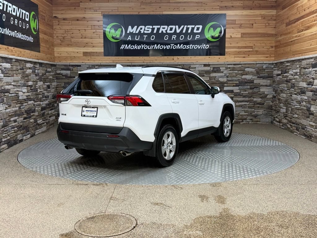 Used 2020 Toyota RAV4 XLE w/ Convenience Package AWD/4WD image 9