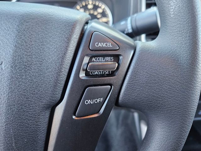 Used 2023 Nissan Frontier SV image 26