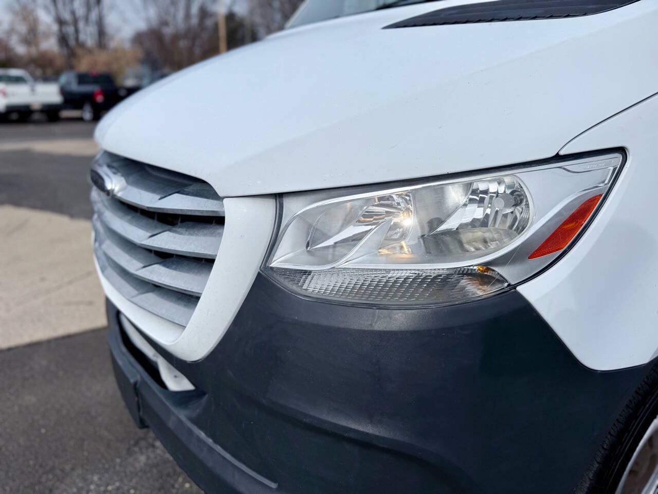 Used 2019 Freightliner Sprinter 2500 RWD image 34