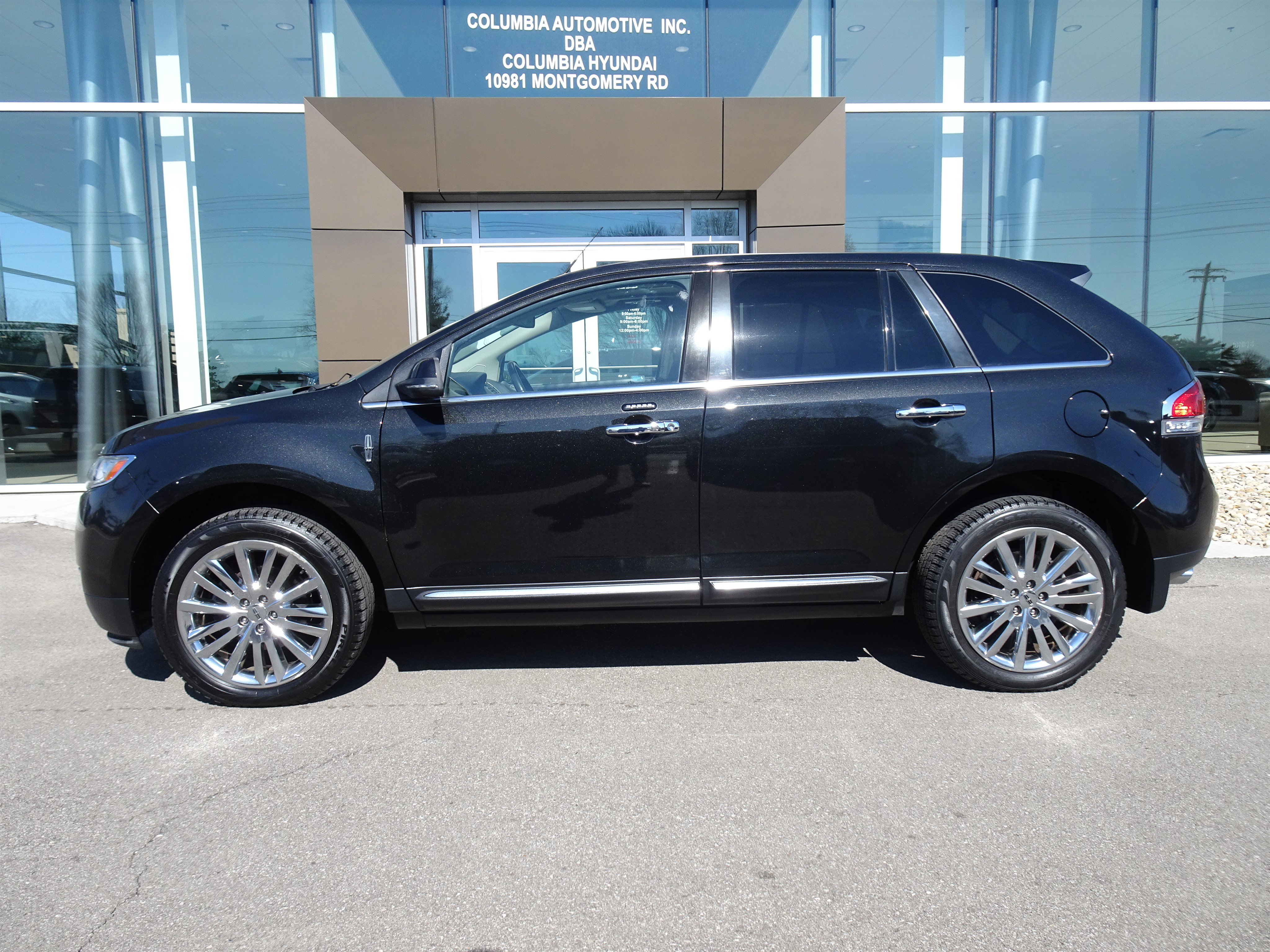 Used 2015 Lincoln MKX AWD w/ Equipment Group 102A image 2