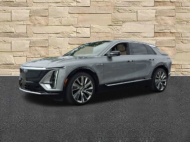 Used 2026 Cadillac Lyriq Signature Luxury w/ Nappa Leather Package AWD/4WD image 1