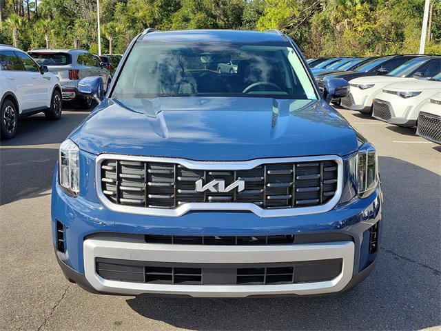New 2025 Kia Telluride S image 2