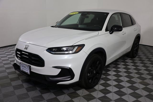 Used 2024 Honda HR-V Sport image 4