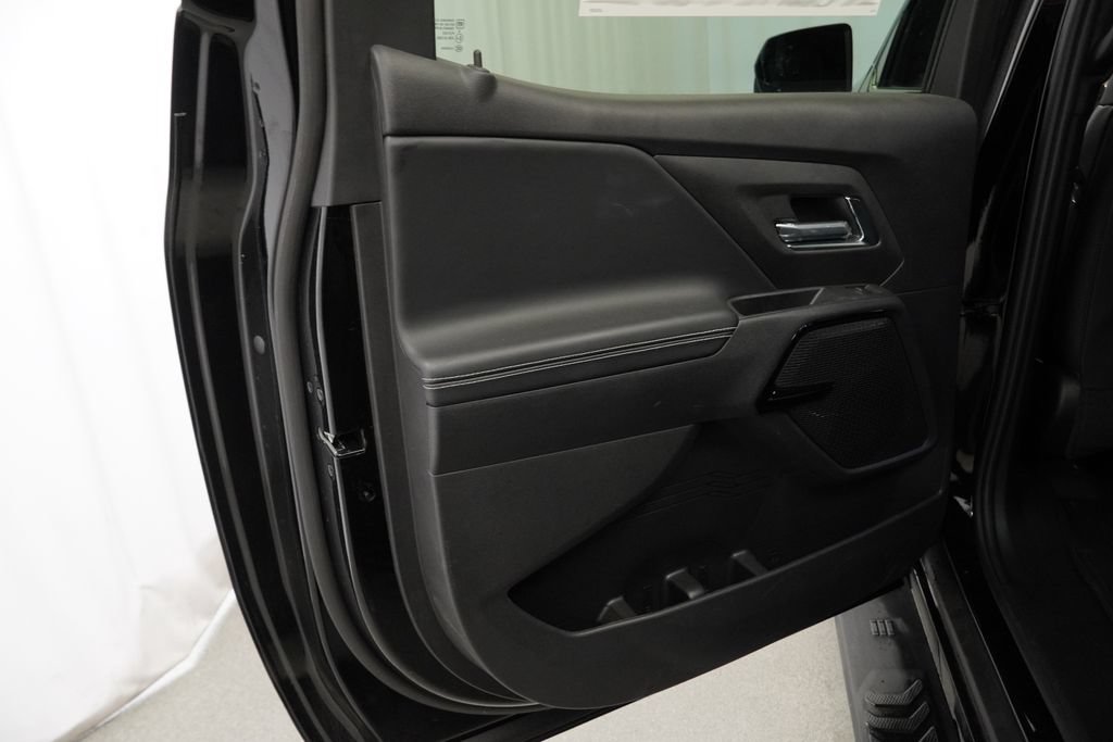 New 2026 Chevrolet Silverado EV LT AWD/4WD image 22