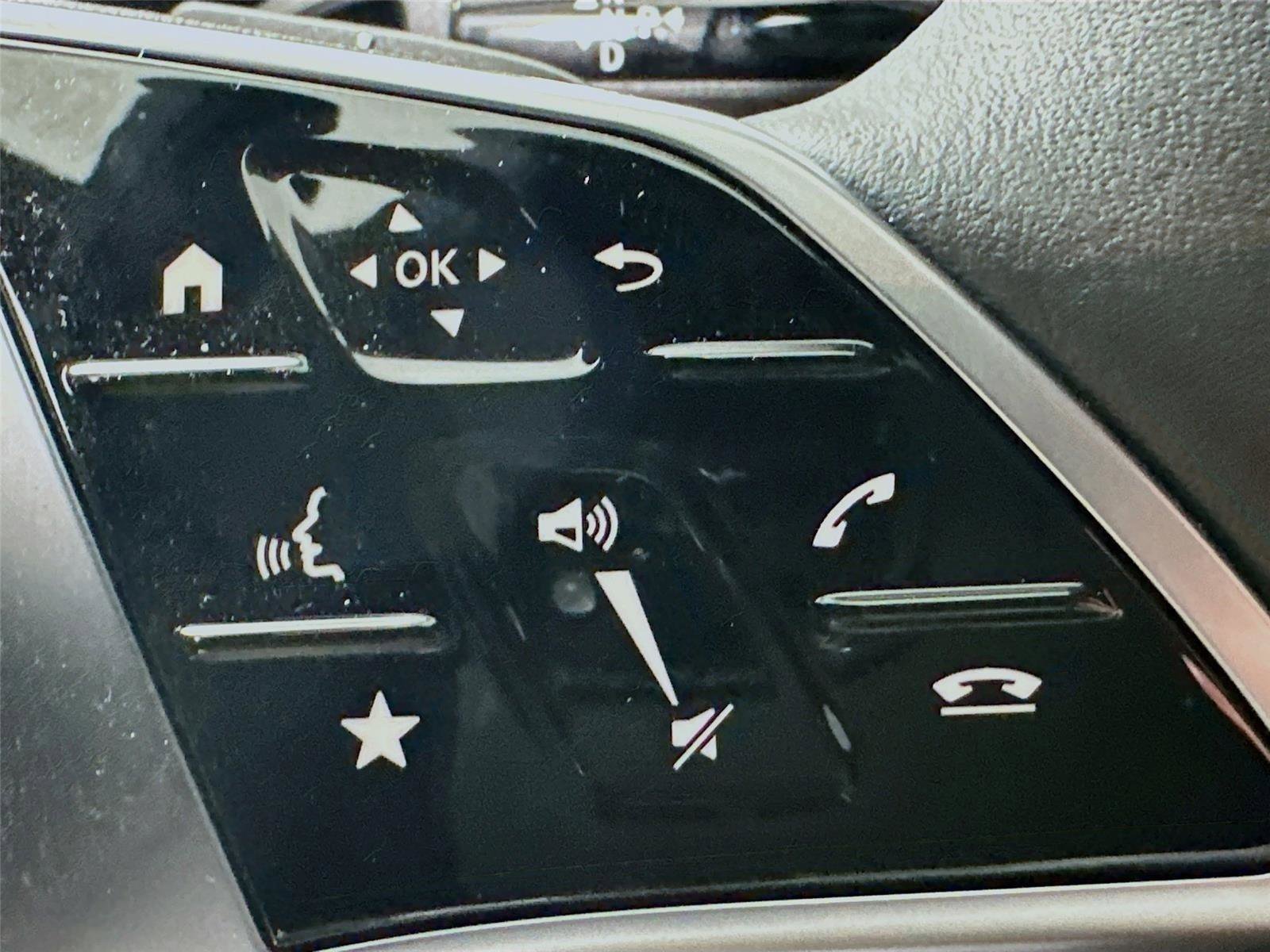 Certified 2025 Mercedes-Benz C 300 4MATIC Sedan image 13