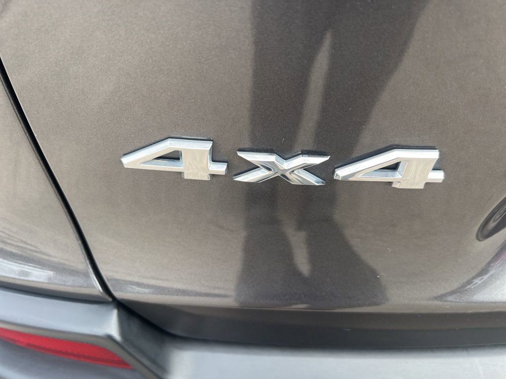 Used 2019 Jeep Cherokee Limited image 35