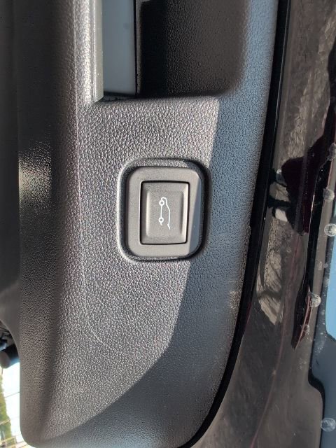 New 2025 Chevrolet Blazer EV RS image 17