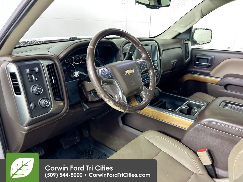 Used 2018 Chevrolet Silverado 1500 LTZ w/ Sport Package image 3