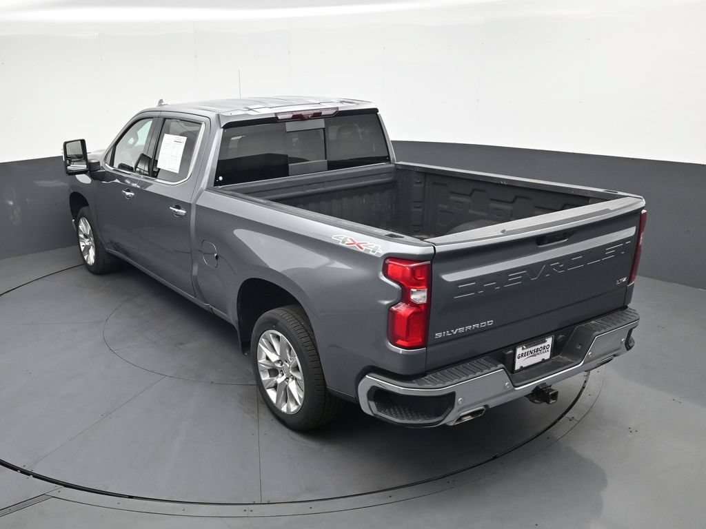 Used 2021 Chevrolet Silverado 1500 LTZ w/ LTZ Premium Package AWD/4WD image 32