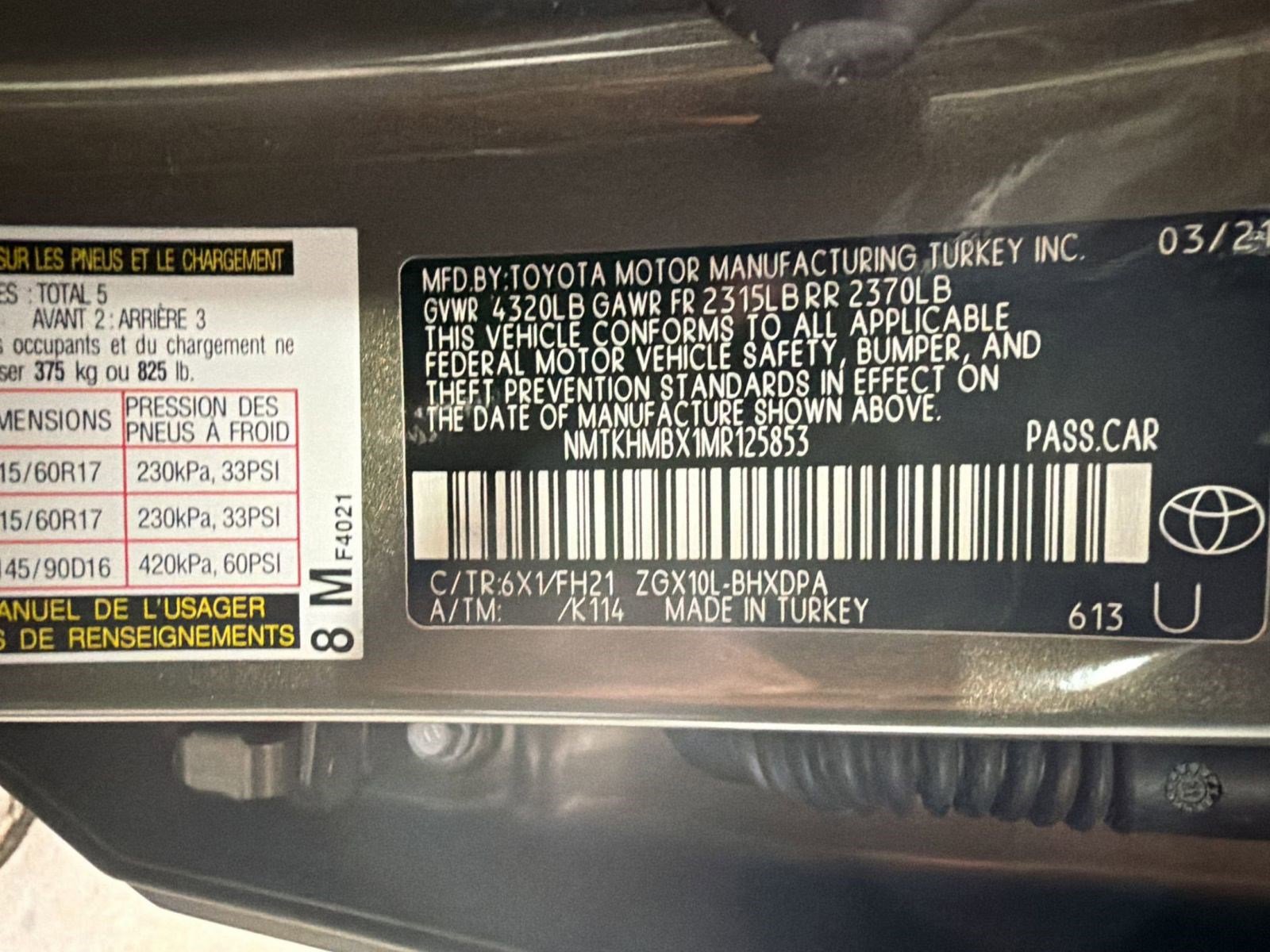 Used 2021 Toyota C-HR LE image 19