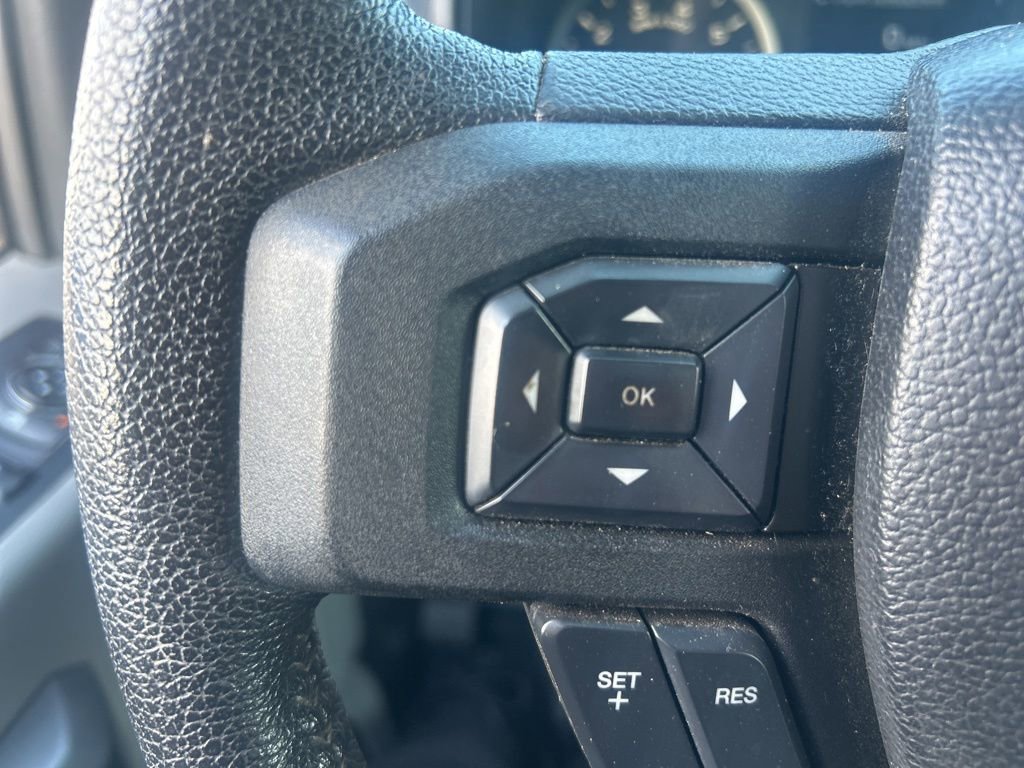 Used 2015 Ford F150 XLT w/ Equipment Group 302A Luxury AWD/4WD image 2