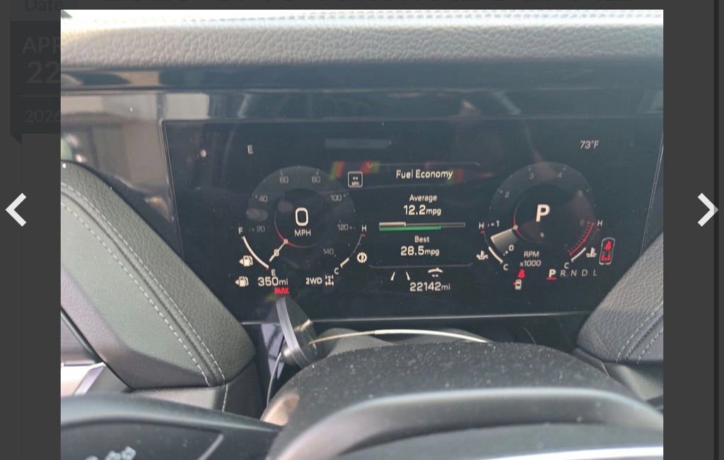 Used 2025 GMC Yukon XL Denali AWD/4WD image 16
