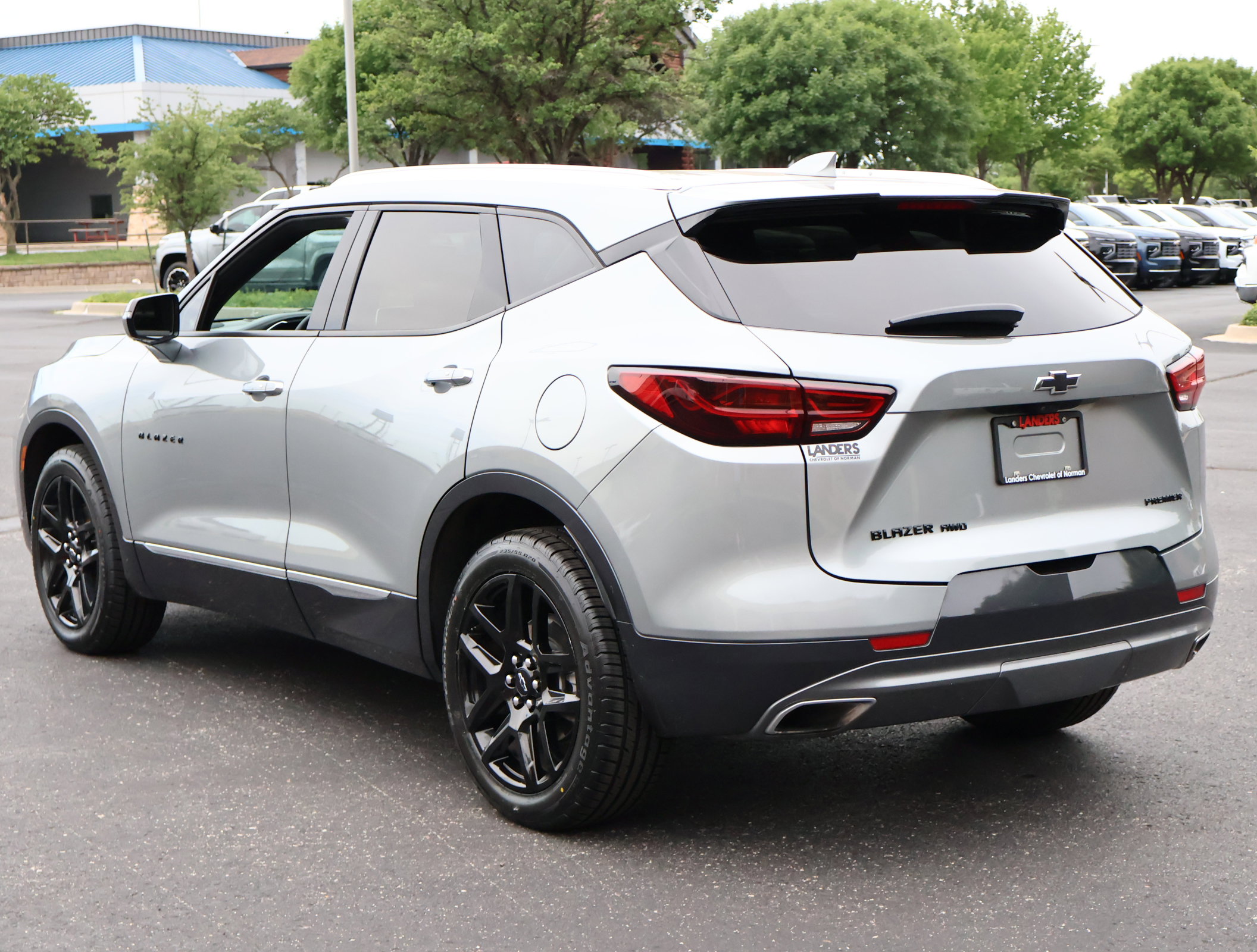 Used 2023 Chevrolet Blazer Premier w/ Driver Confidence II Package AWD/4WD image 7