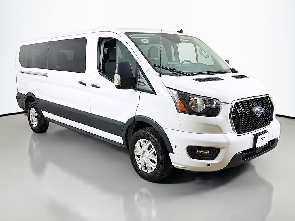 Used 2024 Ford Transit 350 XLT image 2