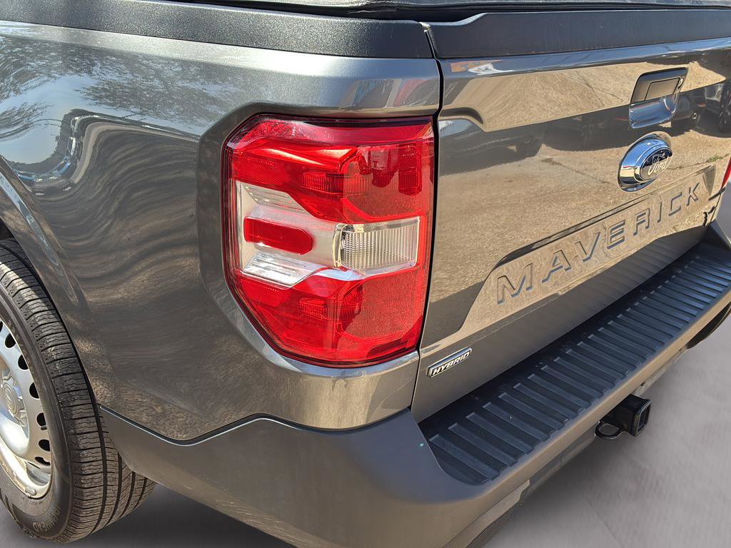 Used 2023 Ford Maverick XL FWD image 32