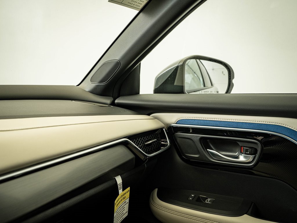 Certified 2025 Acura ADX A-Spec image 36