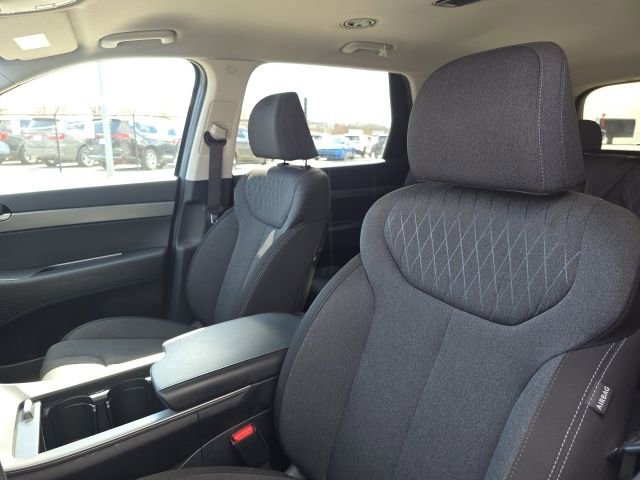Used 2022 Hyundai Palisade SE image 6