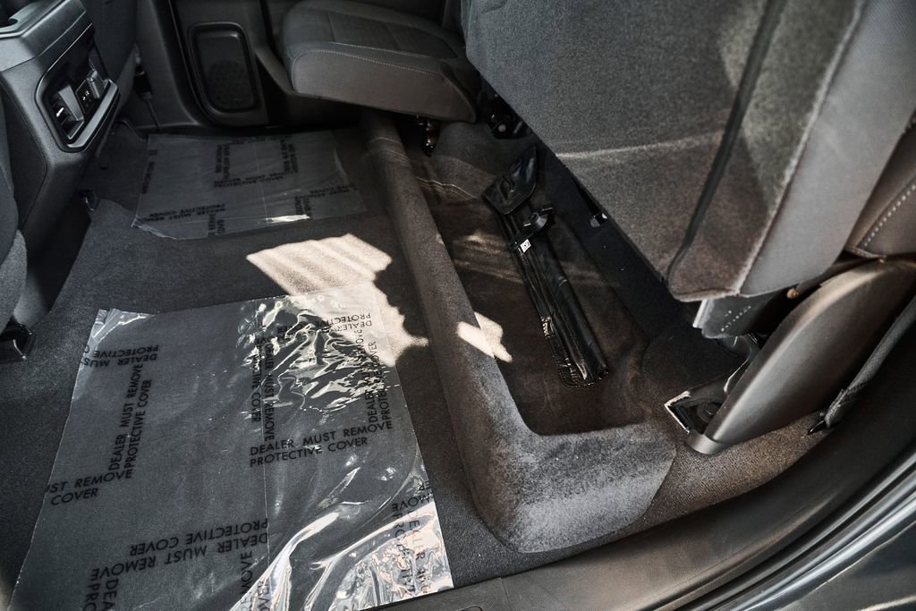 Used 2022 Chevrolet Silverado 1500 RST w/ Z71 Off-Road Package AWD/4WD image 22