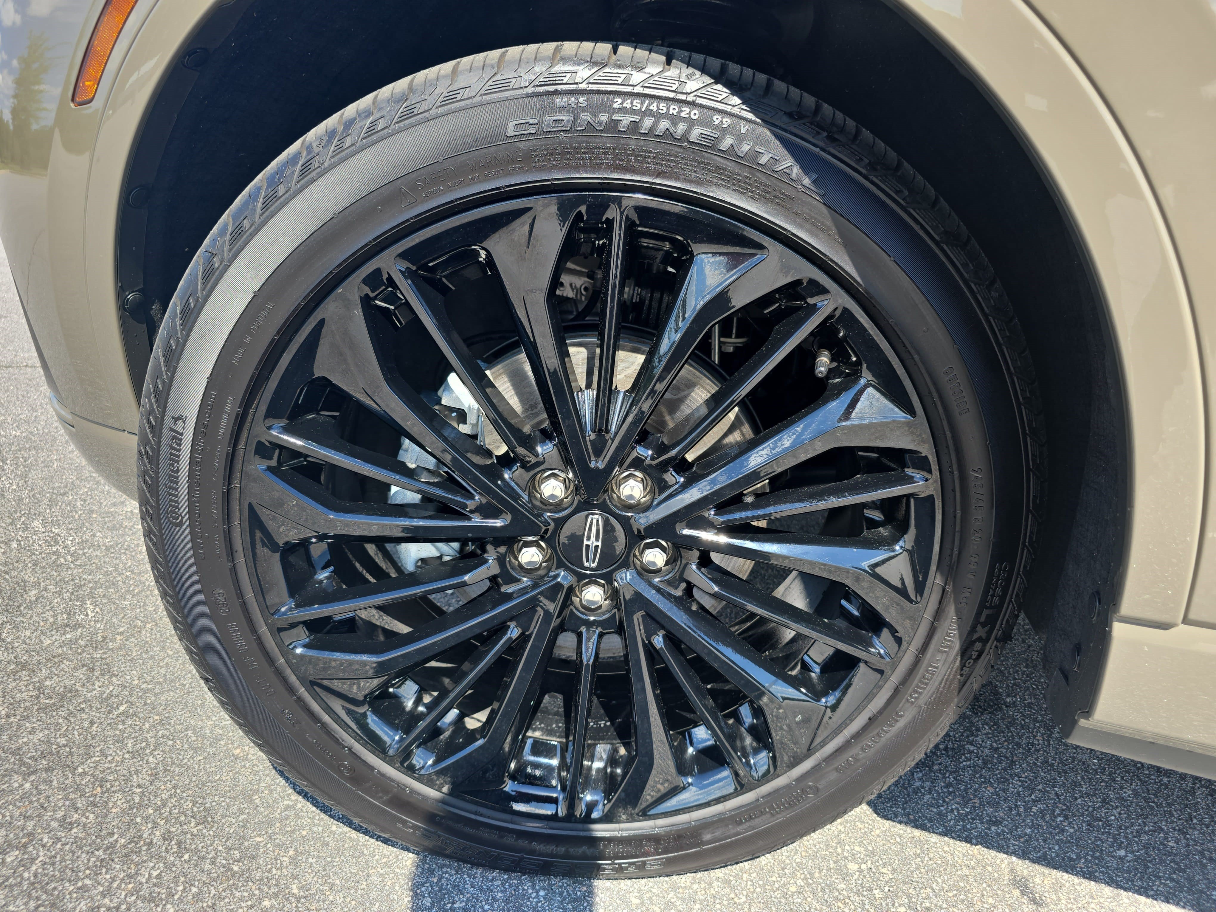 New 2026 Lincoln Corsair Reserve AWD/4WD image 34
