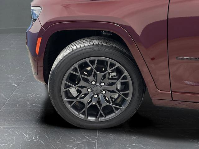 Used 2024 Jeep Grand Cherokee L Summit image 42