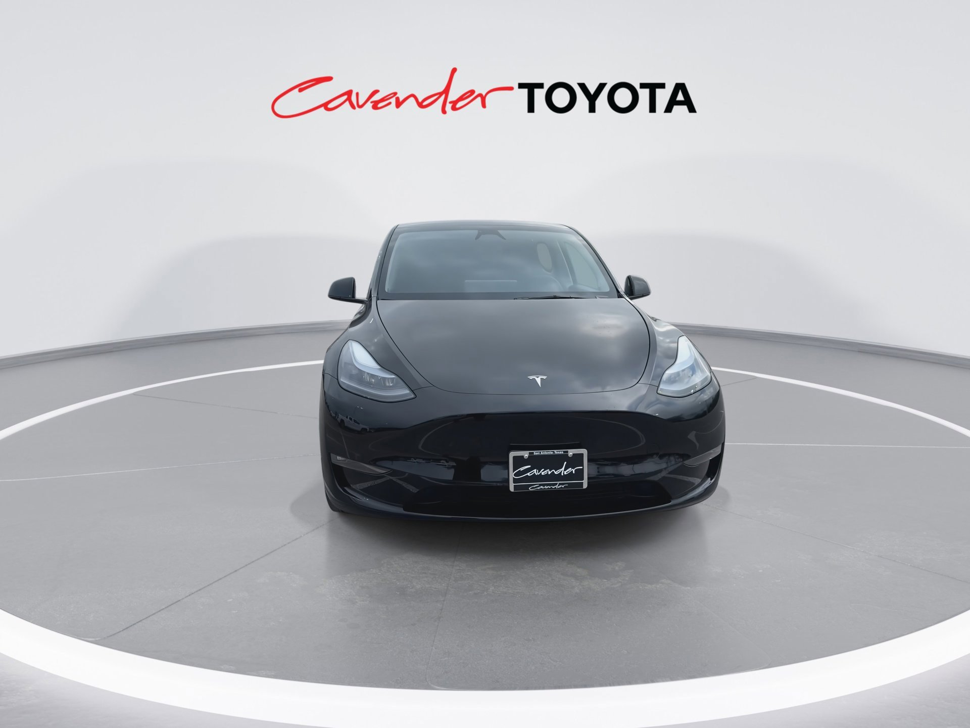 Used 2025 Tesla Model Y Long Range image 3