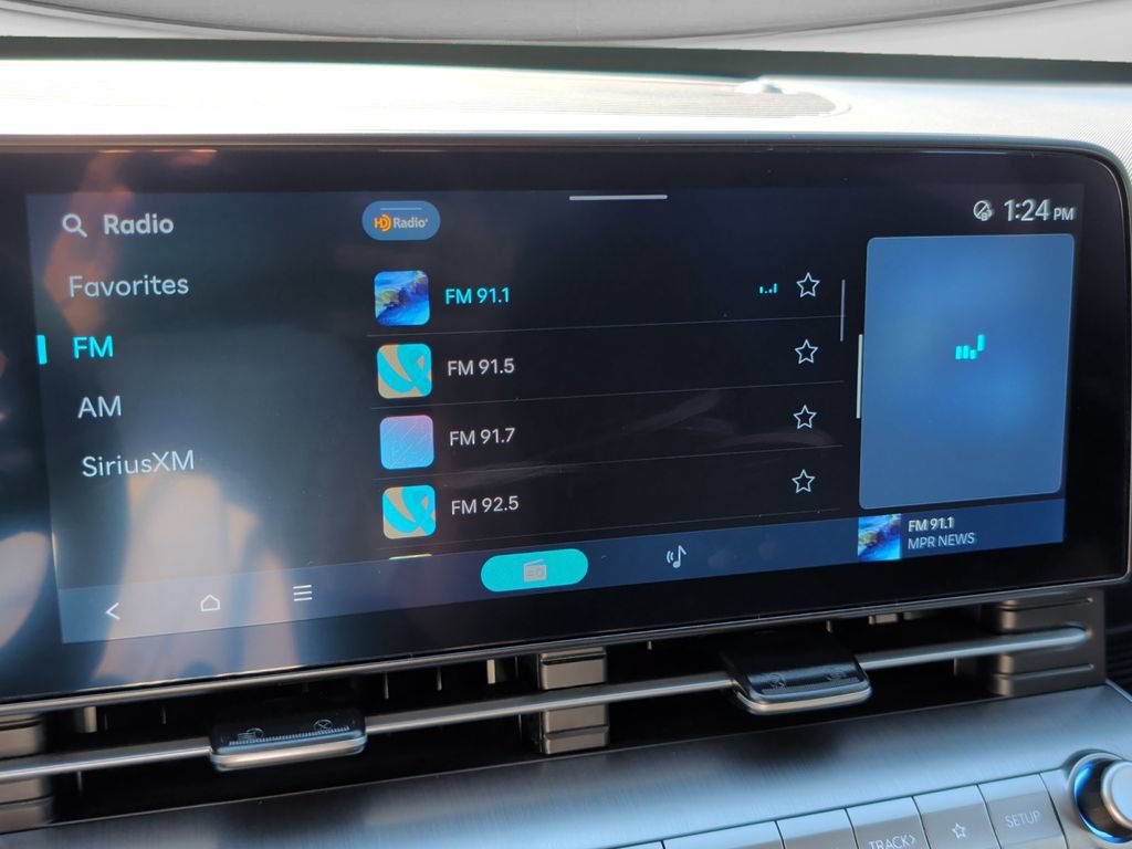 Used 2024 Hyundai Kona SEL FWD image 21