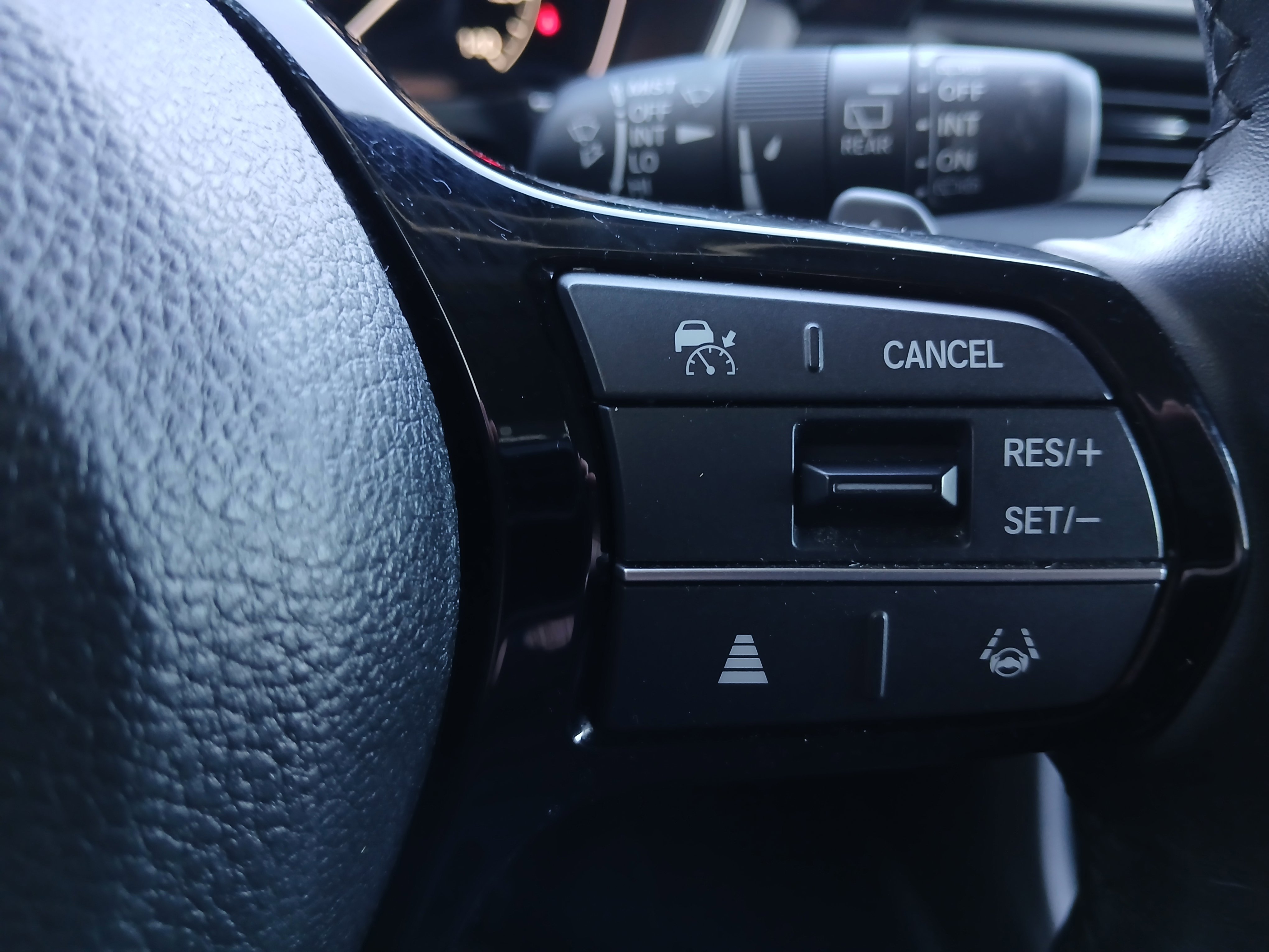 Used 2025 Honda Pilot EX-L image 15