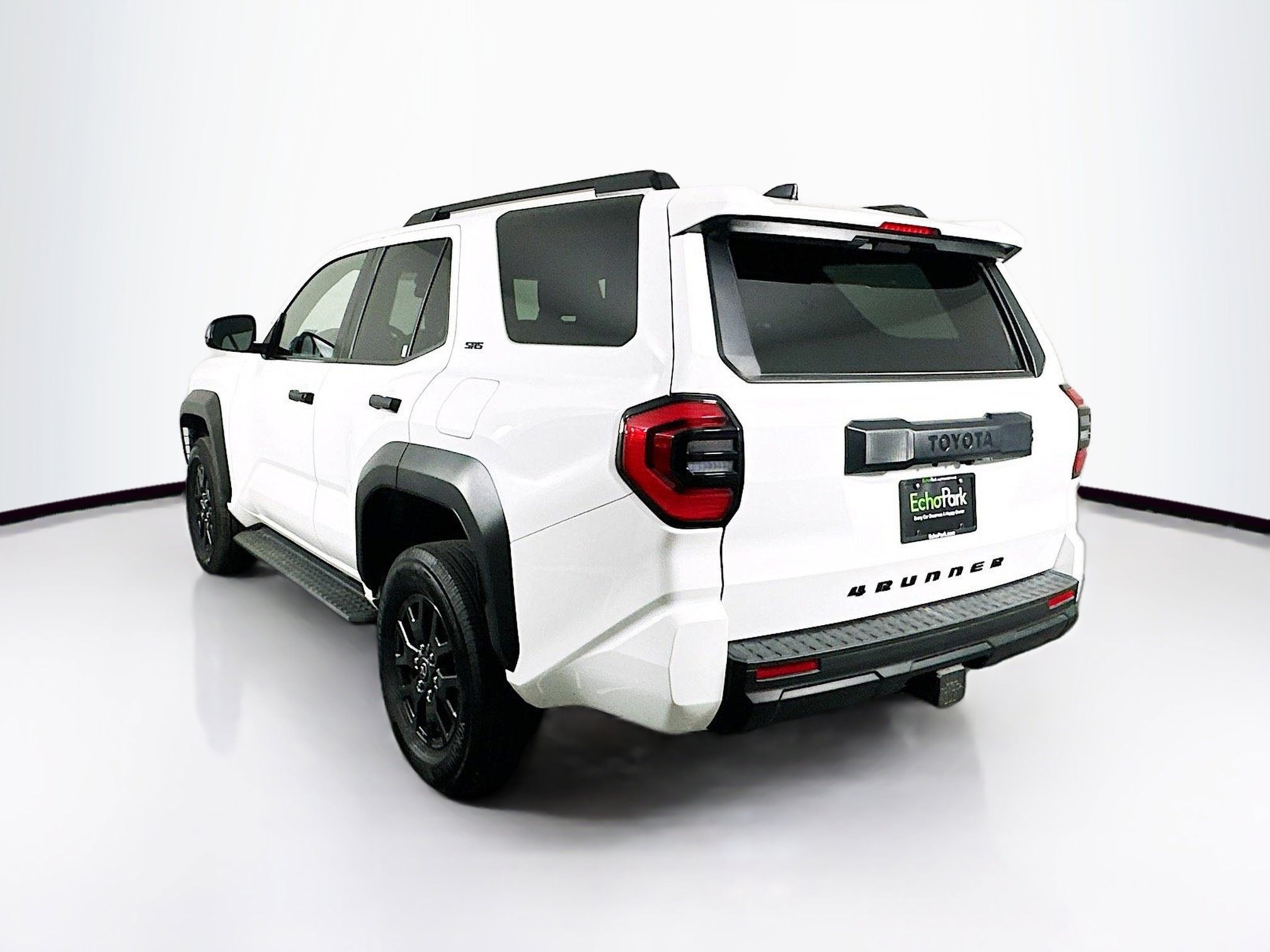 Used 2025 Toyota 4Runner SR5 image 5