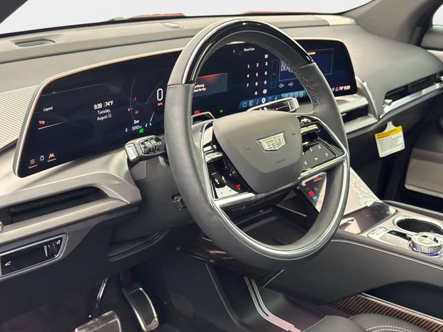 New 2026 Cadillac Vistiq Luxury w/ LPO, Floor Liner Package AWD/4WD image 22
