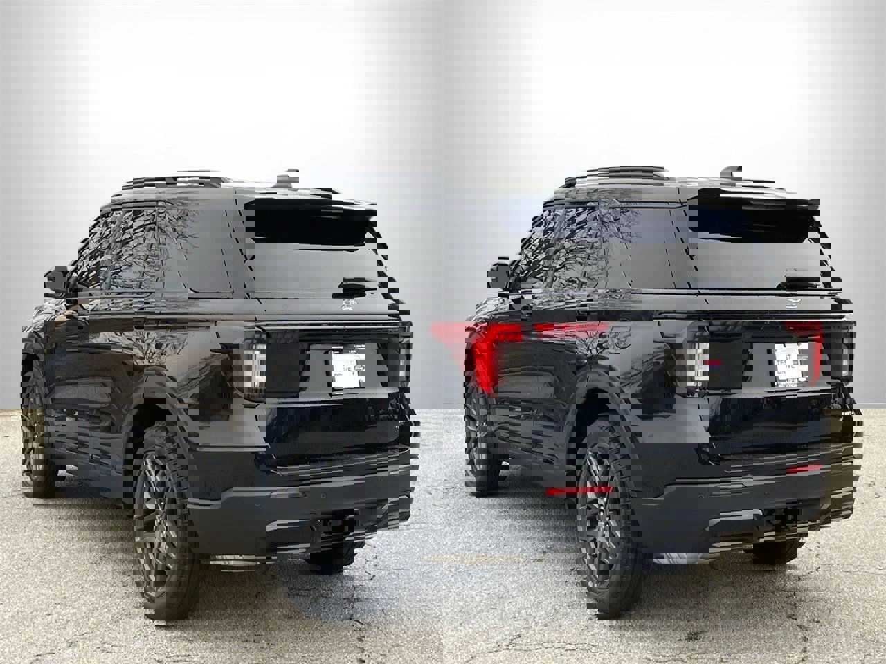 New 2026 Ford Explorer ST-Line w/ ST-Line Street Pack image 26