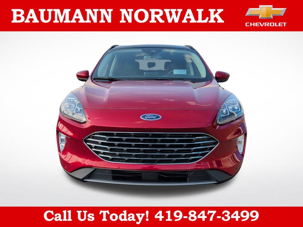 Used 2021 Ford Escape Titanium w/ Titanium Elite Package AWD/4WD image 2