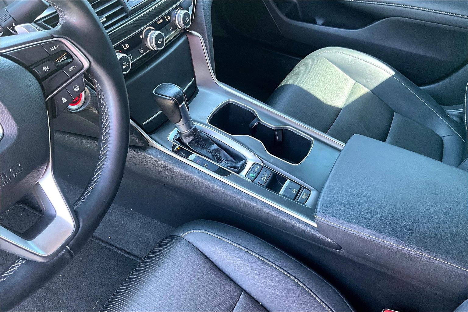 Used 2021 Honda Accord Sport image 13