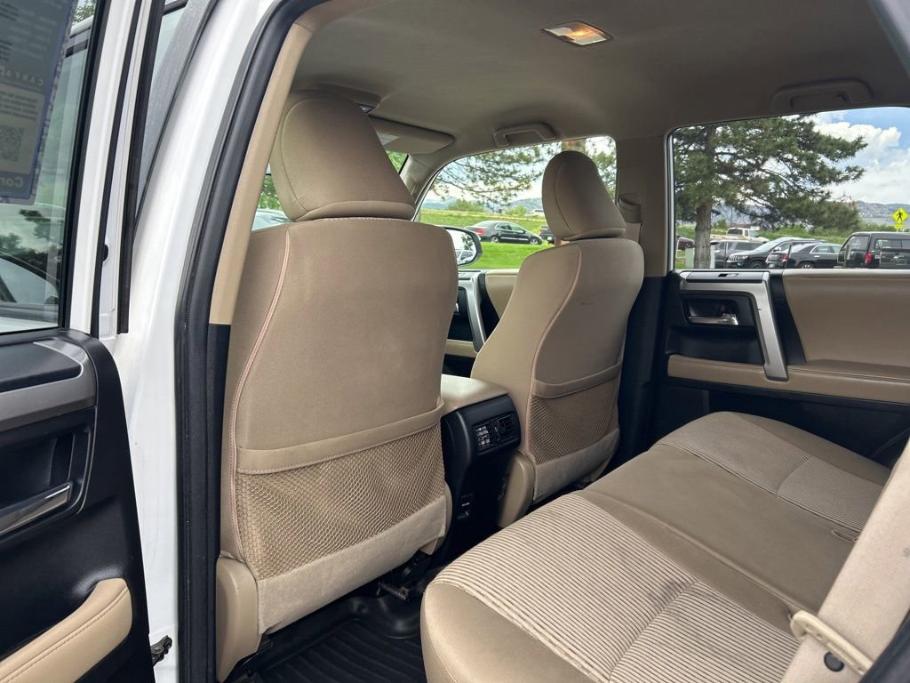 Used 2014 Toyota 4Runner SR5 AWD/4WD image 19