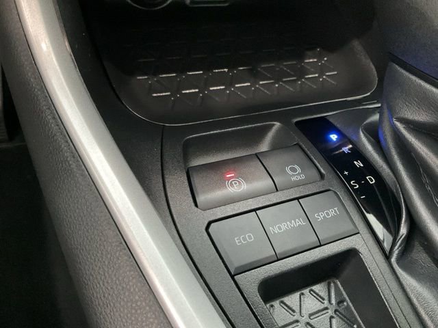 Used 2024 Toyota RAV4 LE FWD image 12