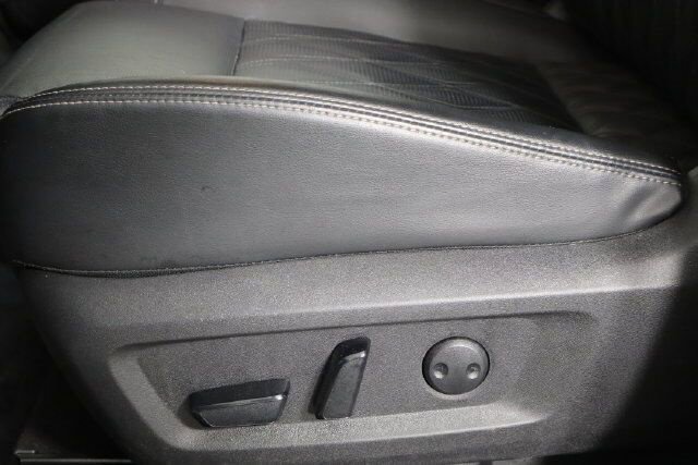 Used 2023 Nissan Rogue Platinum w/ Platinum Premium Package AWD/4WD image 23