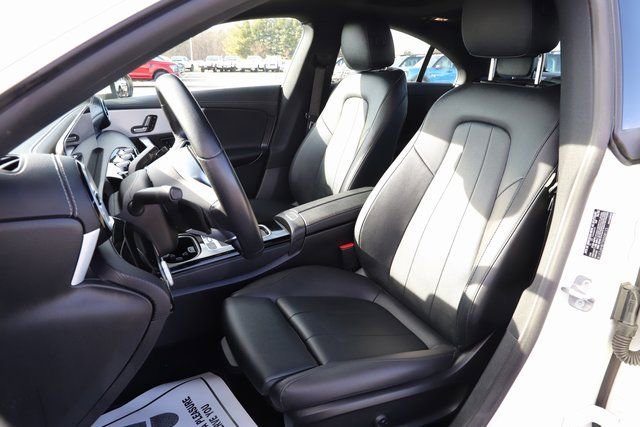 Used 2025 Mercedes-Benz CLA 250 4MATIC image 12