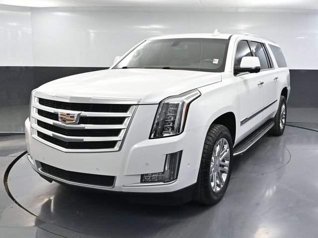 Used 2017 Cadillac Escalade ESV 4WD image 11