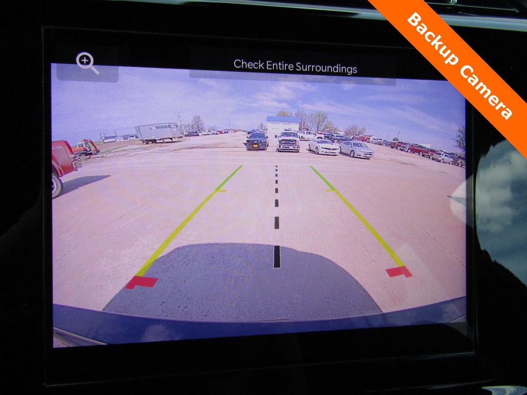 Used 2024 Jeep Grand Cherokee L Altitude AWD/4WD image 16