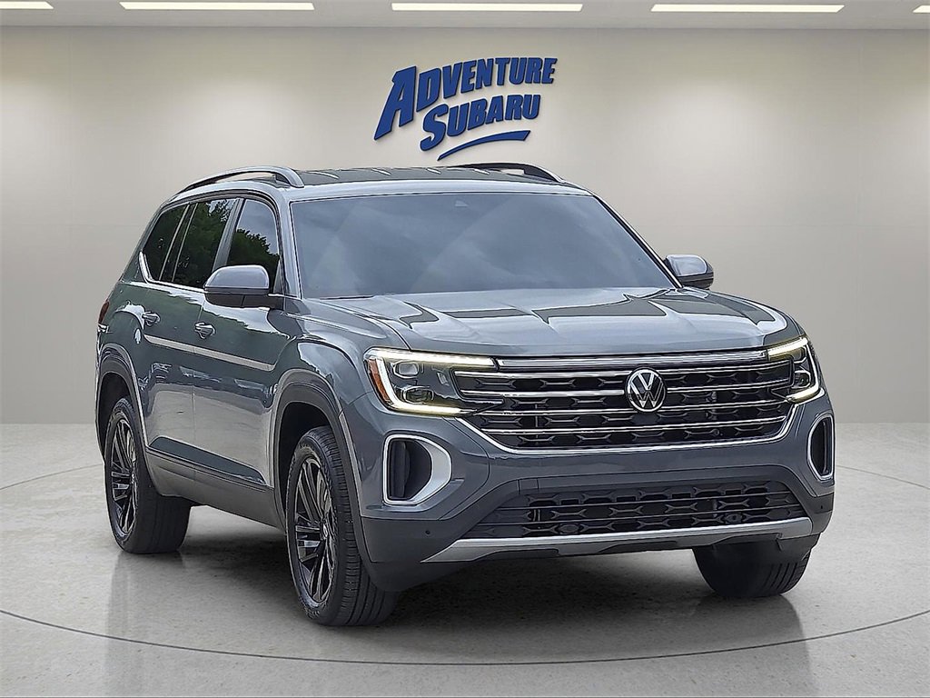 Used 2025 Volkswagen Atlas SE
