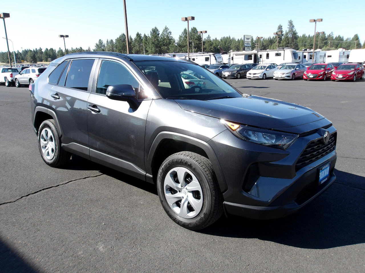 Used 2020 Toyota RAV4 LE image 7