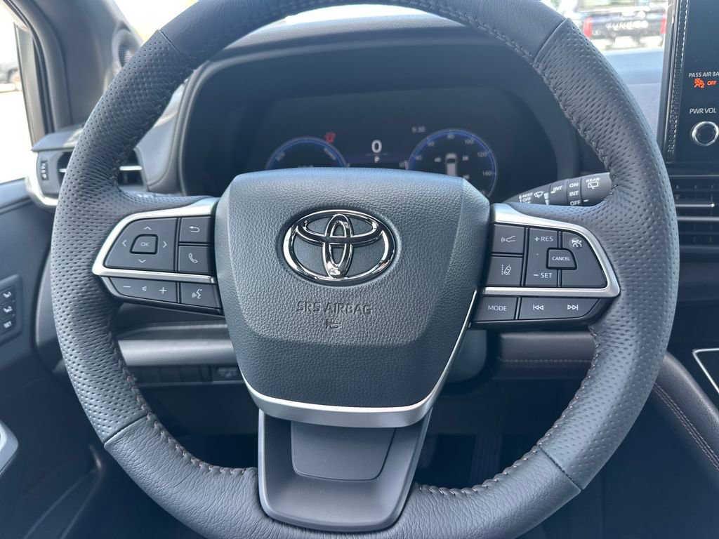 New 2026 Toyota Sienna Limited AWD/4WD image 19