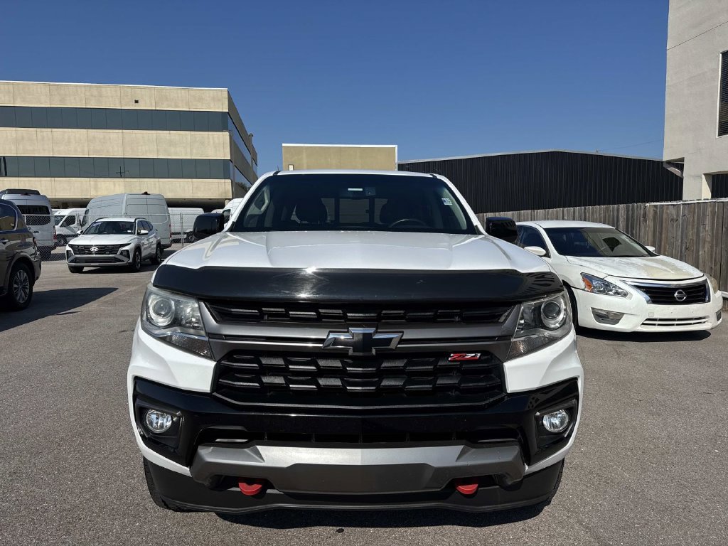 Used 2022 Chevrolet Colorado Z71 w/ LPO, Power Package AWD/4WD image 2
