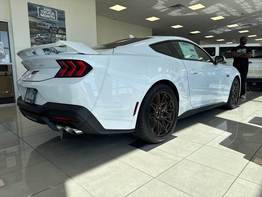 New 2026 Ford Mustang GT Premium w/ GT Performance Package RWD image 9